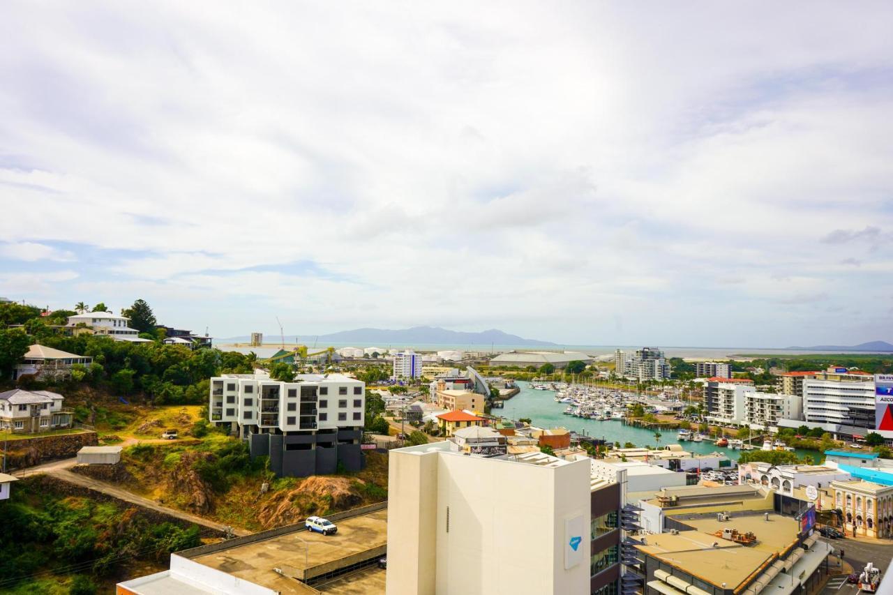 Sea Views At Dalgety Apartment ทาวน์วิล ภายนอก รูปภาพ